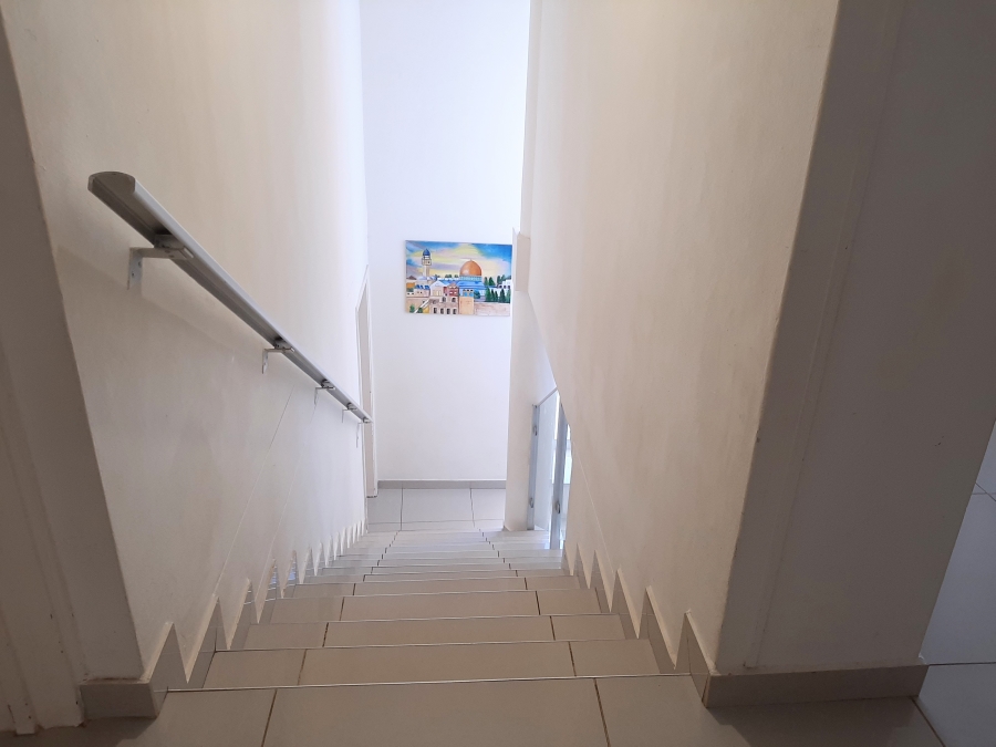 6 Bedroom Property for Sale in Kosmos North West